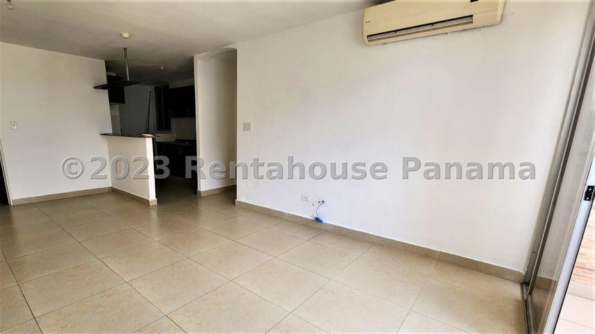Beautiful Apartment in Av Milan